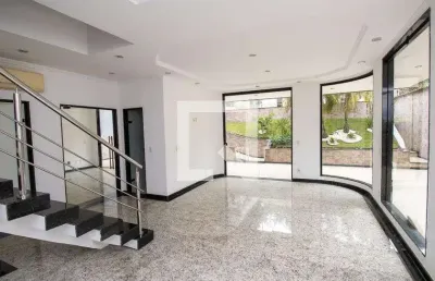 Casa / sobrado em condomínio para aluguel - freguesia , 3 quartos,  600 m² - rio de janeiro