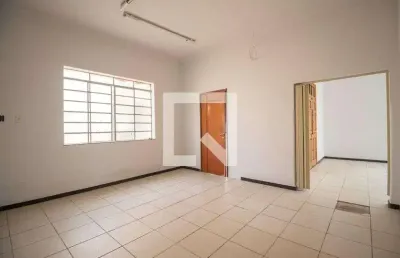 Casa para aluguel - coimbra, 3 quartos,  300 m² - goiânia