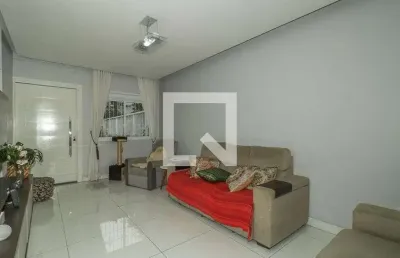 Casa para aluguel - passo d&apos;areia, 2 quartos,  330 m² - porto alegre