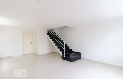 Casa / sobrado em condomínio para aluguel - uberaba, 3 quartos,  148 m² - curitiba