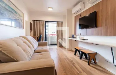 Apartamento para aluguel - centro, 1 quarto,  67 m² - curitiba