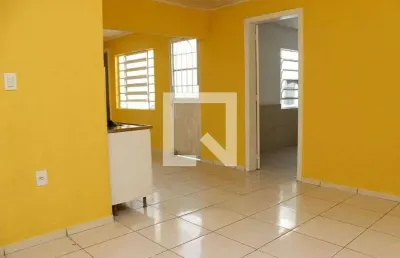 Casa para aluguel - medianeira, 3 quartos,  56 m² - porto alegre