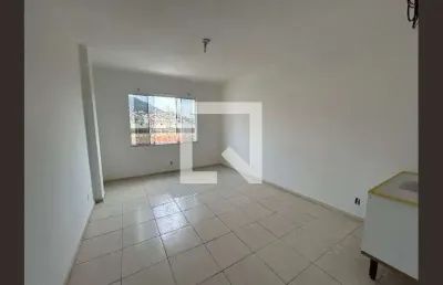 Kitnet / stúdio para aluguel - cascadura, 1 quarto,  20 m² - rio de janeiro