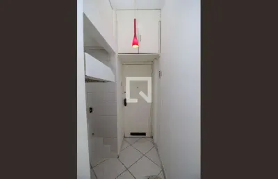 Kitnet / stúdio para aluguel - centro, 1 quarto,  19 m² - rio de janeiro