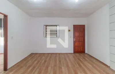 Casa para aluguel - medianeira, 2 quartos,  57 m² - porto alegre