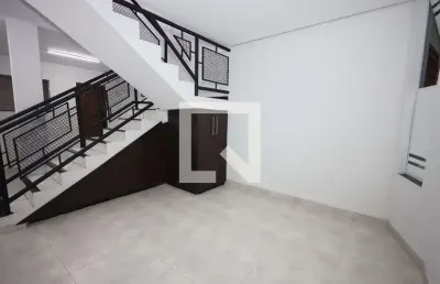 Casa / sobrado em condomínio para aluguel - setor faicalville, 4 quartos,  124 m² - goiânia