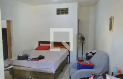 Kitnet / stúdio para aluguel - pechincha, 1 quarto,  28 m² - rio de janeiro