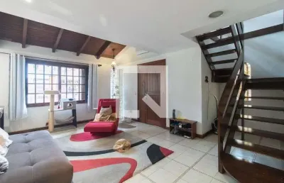 Casa para aluguel - partenon, 3 quartos,  216 m² - porto alegre
