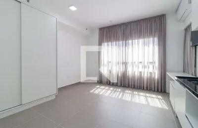 Kitnet / stúdio para alugar na avenida santo amaro, chácara santo antônio, são paulo por r$ 2.290