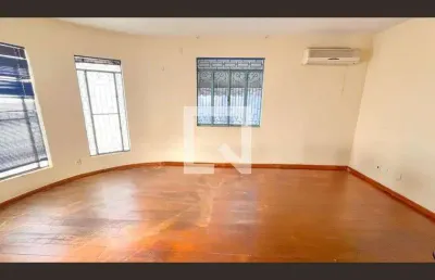Casa para aluguel - concórdia, 5 quartos,  508 m² - belo horizonte