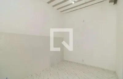 Kitnet / stúdio para aluguel - bonsucesso, 1 quarto,  30 m² - rio de janeiro