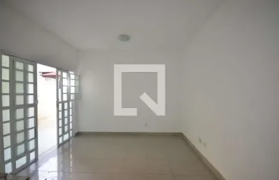 Casa para aluguel - campo grande, 2 quartos,  100 m² - rio de janeiro