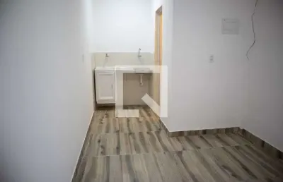 Kitnet / stúdio para alugar na rua são joão dássio, vila gustavo, são paulo por r$ 873