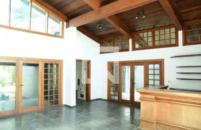 Casa / sobrado em condomínio para aluguel - jardim passargada i, 3 quartos,  600 m² - cotia