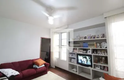 Casa para aluguel - saraiva, 4 quartos,  450 m² - uberlândia