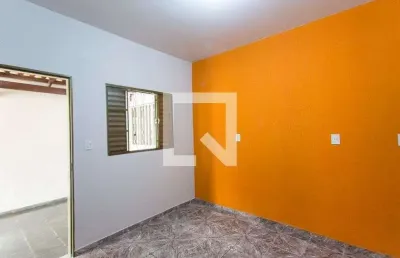 Casa para aluguel - laranjeiras, 5 quartos,  250 m² - uberlândia
