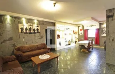 Casa para aluguel - panorama, 4 quartos,  200 m² - uberlândia