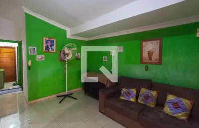 Casa para aluguel - granada, 3 quartos,  210 m² - uberlândia