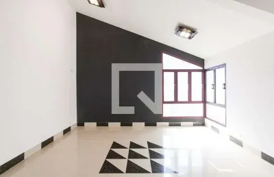 Casa para aluguel - tabajaras, 4 quartos,  280 m² - uberlândia