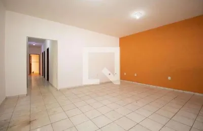 Casa para aluguel - taguatinga, 4 quartos,  200 m² - brasília