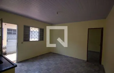 Kitnet / stúdio para aluguel - ceilândia, 1 quarto,  26 m² - brasília