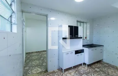 Kitnet / stúdio para aluguel - jardim petrópolis, 1 quarto,  19 m² - cotia