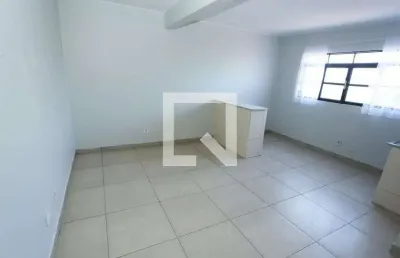 Kitnet / stúdio para aluguel - núcleo bandeirante, 1 quarto,  28 m² - brasília