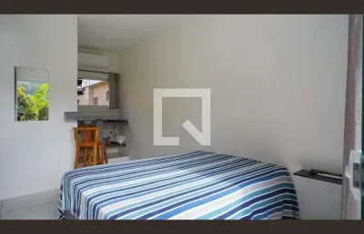 Kitnet / stúdio para aluguel - barra da lagoa, 1 quarto,  30 m² - florianópolis