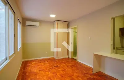 Kitnet / stúdio para aluguel - independência, 1 quarto,  28 m² - porto alegre