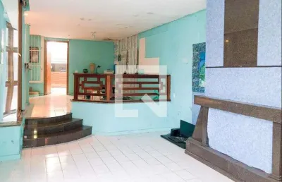 Casa para aluguel - chácara das pedras , 2 quartos,  328 m² - porto alegre