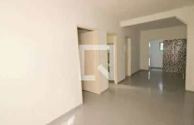 Casa para aluguel - vila jardim, 2 quartos,  55 m² - porto alegre