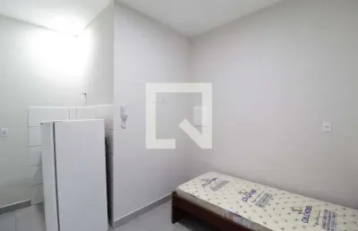 Kitnet / stúdio para aluguel - martins, 1 quarto,  25 m² - uberlândia