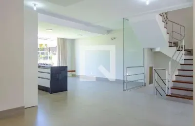 Casa / sobrado em condomínio para aluguel - cacupé, 4 quartos,  263 m² - florianópolis