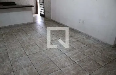 Casa para aluguel - setor faicalville, 3 quartos,  175 m² - goiânia