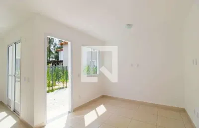 Casa / sobrado em condomínio para aluguel - jardim petrópolis, 2 quartos,  49 m² - cotia