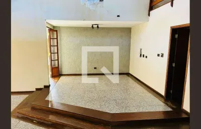 Casa para aluguel - taguatinga, 3 quartos,  583 m² - brasília