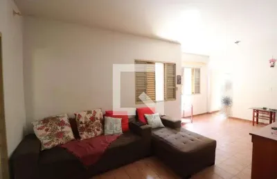 Casa para aluguel - osvaldo rezende, 3 quartos,  180 m² - uberlândia