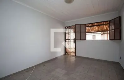 Casa para aluguel - taguatinga, 4 quartos,  178 m² - brasília