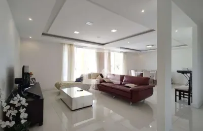 Casa / sobrado em condomínio para aluguel - pechincha, 5 quartos,  900 m² - rio de janeiro