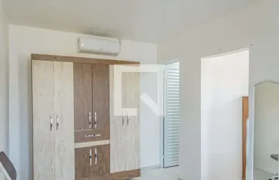 Kitnet / stúdio para aluguel - córrego grande, 1 quarto,  32 m² - florianópolis