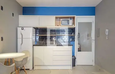 Kitnet / stúdio para aluguel - centro, 1 quarto,  30 m² - florianópolis