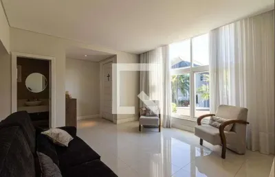 Casa / sobrado em condomínio para aluguel - tingui, 3 quartos,  320 m² - curitiba