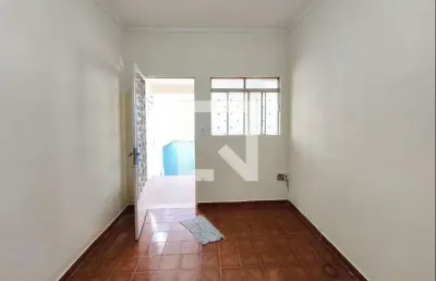 Casa para aluguel - jardim ipaussurama , 2 quartos,  30 m² - campinas