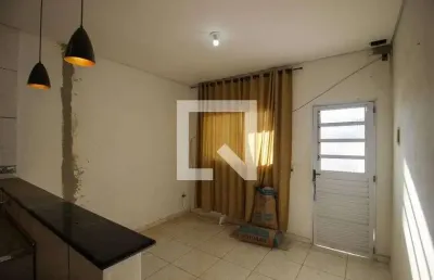Casa para aluguel - jardim maria antônia prado, 2 quartos,  55 m² - sorocaba