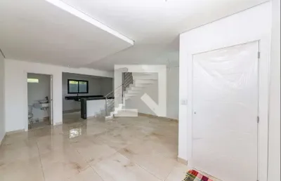 Casa para aluguel - cabral, 3 quartos,  170 m² - contagem