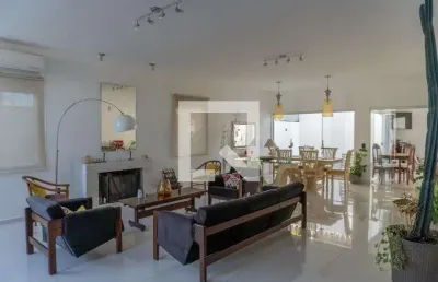 Casa / sobrado em condomínio para aluguel - vila branca, 3 quartos,  360 m² - jacareí