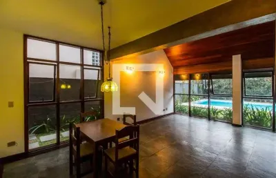 Casa / sobrado em condomínio para aluguel - alphaville, 3 quartos,  300 m² - santana de parnaíba