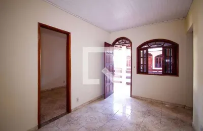 Casa / sobrado em condomínio para aluguel - vila três, 2 quartos,  40 m² - são gonçalo