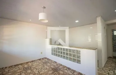 Casa / sobrado em condomínio para aluguel - trindade, 2 quartos,  62 m² - são gonçalo