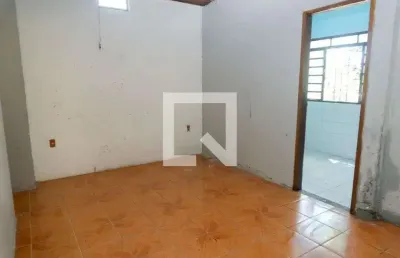 Casa para aluguel - centro, 1 quarto,  50 m² - viamão